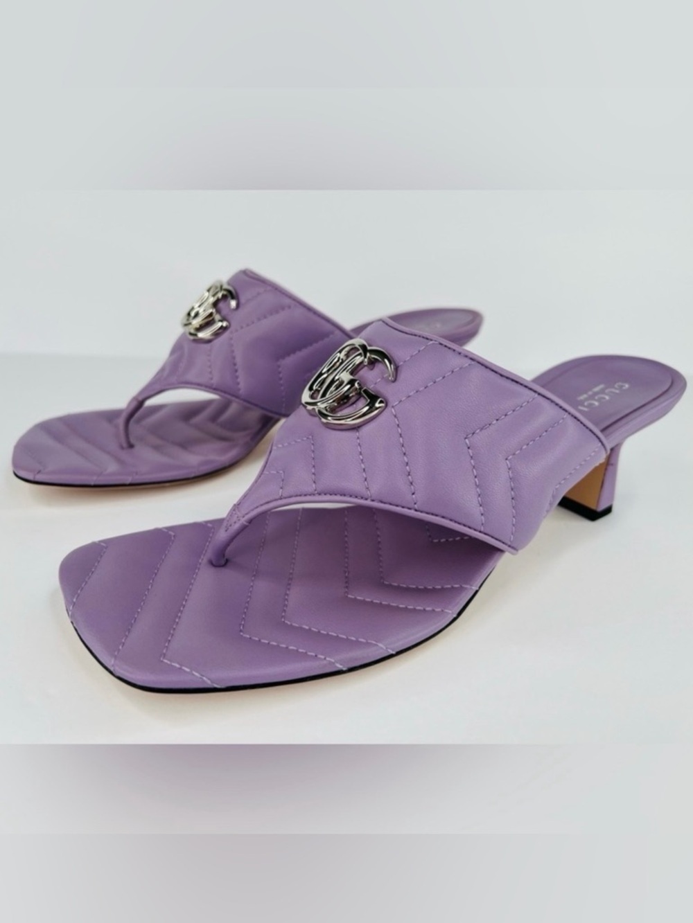 GUCCI | ✨NEW✨ Marmont GG Kitten Heel Thong Sandals in Lavender